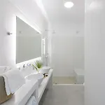 Seanfinity Beachfront Appartamento Mikri Vigla