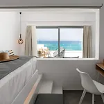 Seanfinity Beachfront Appartamento Mikri Vigla