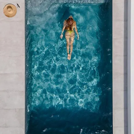 Seanfinity Beachfront *