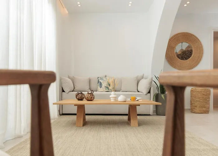 Seanfinity Beachfront Apartament Mikri Vigla